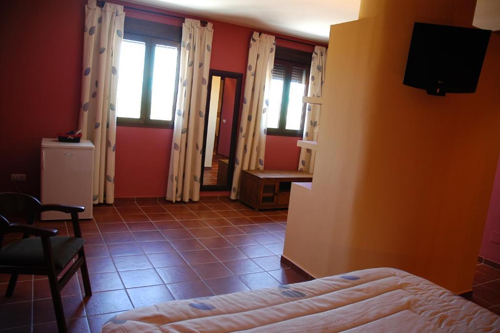 Hotel Rural Los Chaparros Freila Quarto foto