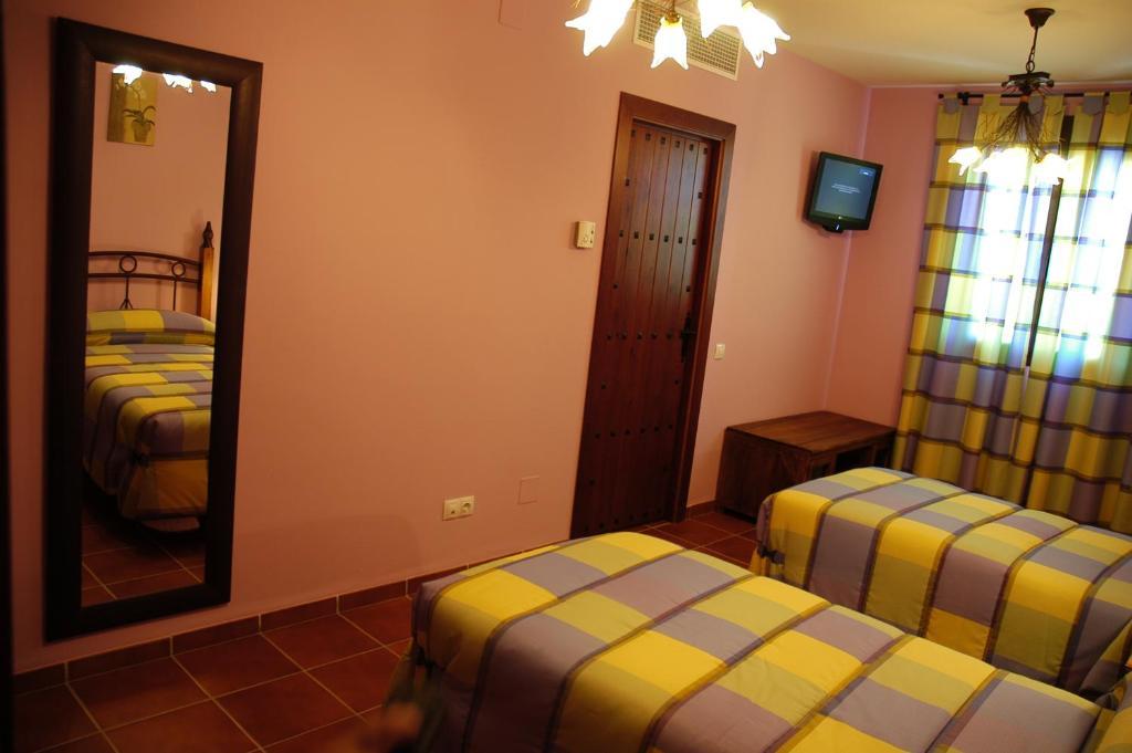 Hotel Rural Los Chaparros Freila Quarto foto